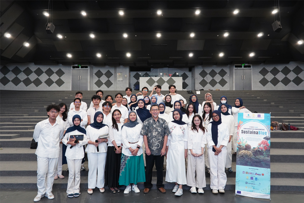 Facing the Coastal Crisis: SustainaBlue, Blue Environmental Awareness Training